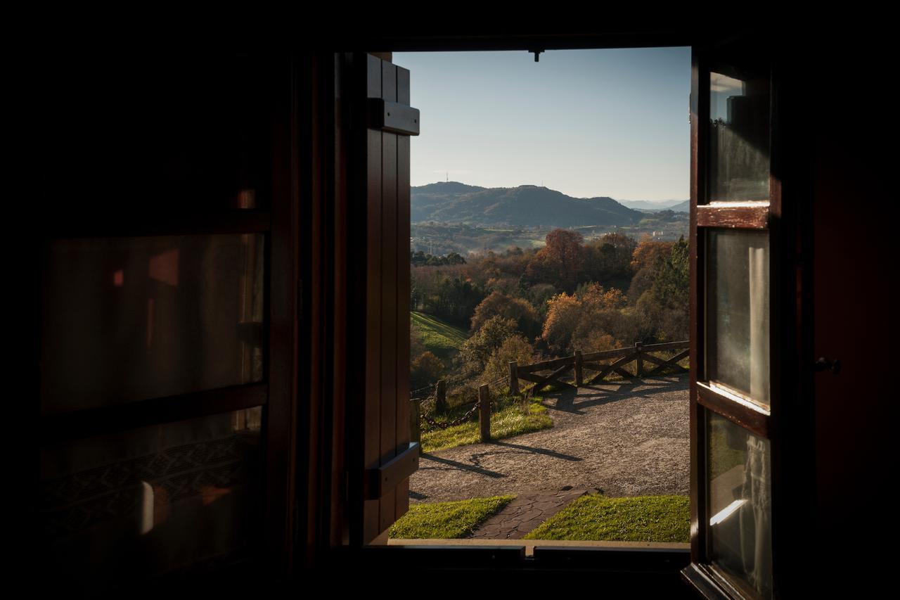Penzion Casa Peluaga Oiartzun Exteriér fotografie