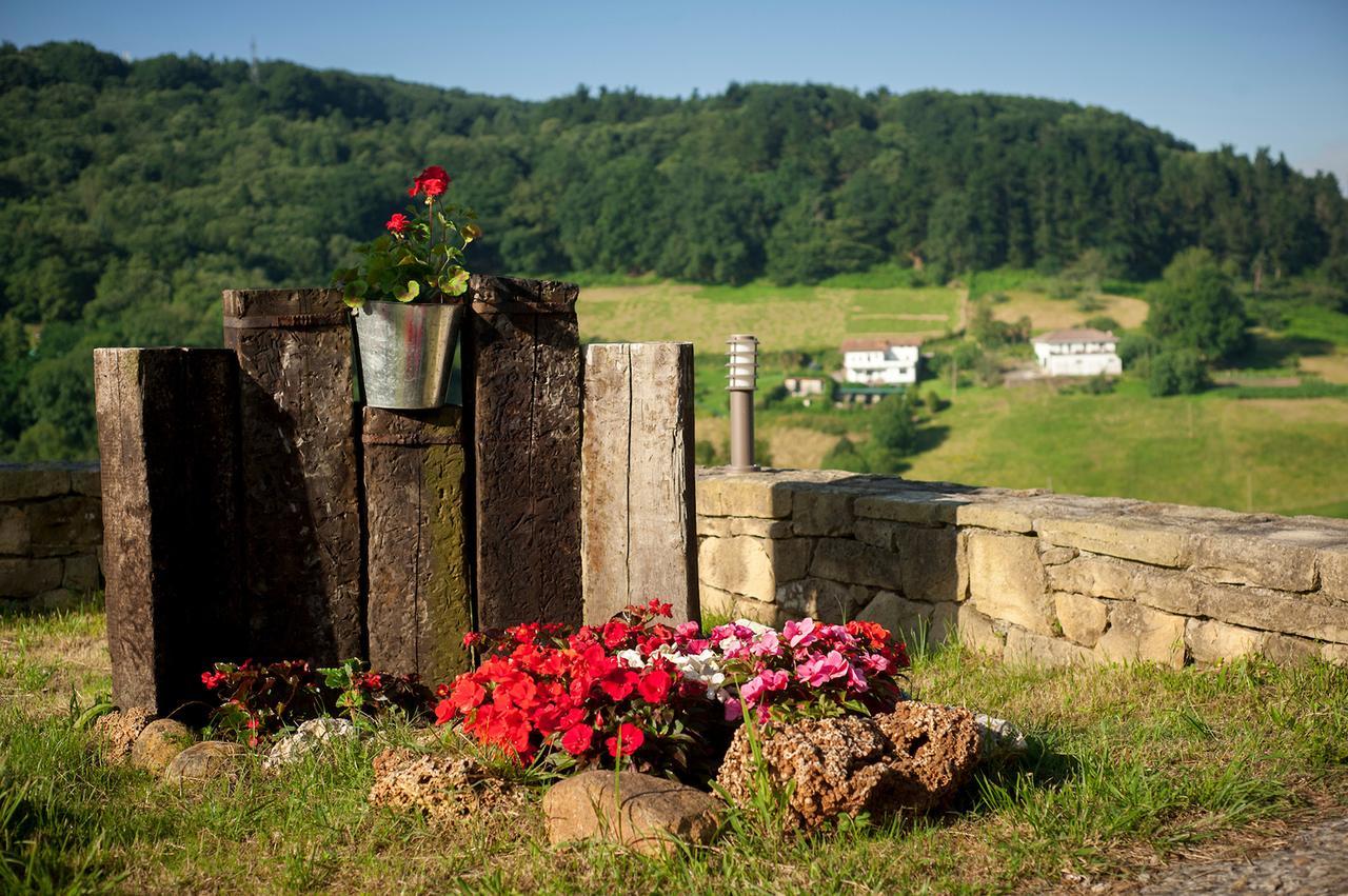 Penzion Casa Peluaga Oiartzun Exteriér fotografie